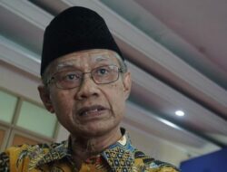 Ketum PP Muhammadiyah Masih Belum Bicara soal Nasib Izin Tambang