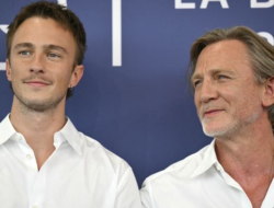 Daniel Craig Bikin Lawan Main Jadi Grogi di Layar Lebar Queer