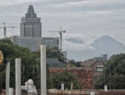 Potret Birunya Langit Jakarta Tanpa Polusi