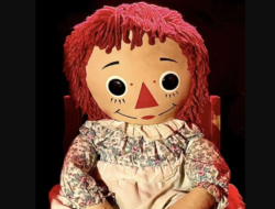 Riuh Boneka Annabelle Hilang Kala Keliling AS, Panitia Bongkar Fakta