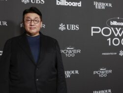 OJK Korsel dan Polisi Selidiki Bos HYBE Soal Cuan IPO Rp4 T