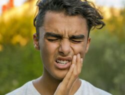 5 Daun Ini Ampuh untuk Mengobati Sakit Gigi, Bye Cenat-cenut