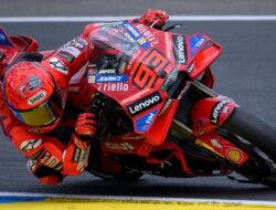 Hasil Sprint Race MotoGP Prancis: Marquez Menang, Bagnaia Crash
