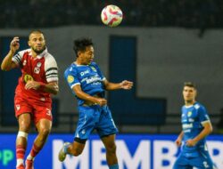 Persib Ditahan Barito, Zona Degradasi Masih Sengit