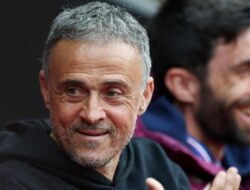 Catatan Unggul Enrique di Final Bikin Inter Ketar-ketir