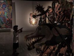 2 Hasrat Beda Bersatu dalam Pameran Staging Desire