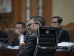 Tak Akui Perbuatan Suap dan Perintangan Perkara