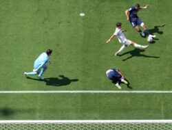 PSG Bikin Real Madrid Luluh Lantak