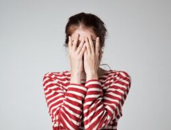 7 Makanan yang Bantu Mengurangi Kecemasan