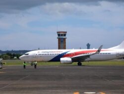 Heboh Polemik Usulan Larangan Alkohol di Penerbangan Malaysia