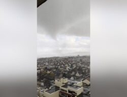 Puting Beliung Hancurkan Atap Rumah di Prancis, 1 Orang Tewas