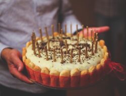 Penumpang Ngamuk karena Tak Dapat Kue Ultah Gratis dari Maskapai