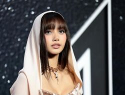 Danau Red Lotus Thailand Kebanjiran Turis Gara-gara Lisa BLACKPINK