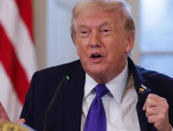 AS Siap Serang Iran sampai Khamenei Samakan Trump dengan Firaun