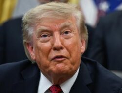 Trump Ingatkan Iran: Hal Besar Berencana Terjadi