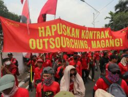 Temui Kepala Bakom, Buruh Desak Undang-Undang Pelindungan Ketenagakerjaan Segera Diteken Pemimpin Negara
